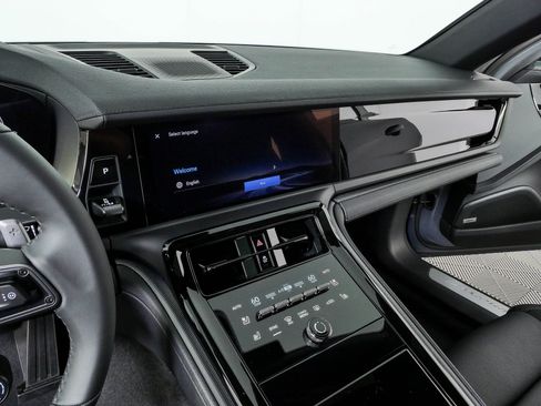 New 2026 Porsche Panamera 4 AWD/4WD image 13