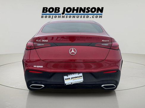 Used 2024 Mercedes-Benz GLC 300 4MATIC image 6