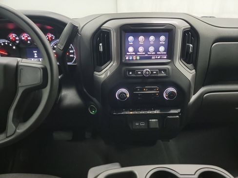 Used 2022 Chevrolet Silverado 1500 Custom image 20