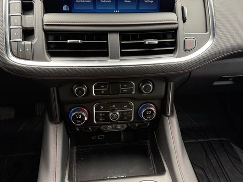 Used 2023 Chevrolet Tahoe RST w/ Luxury Package RWD image 8