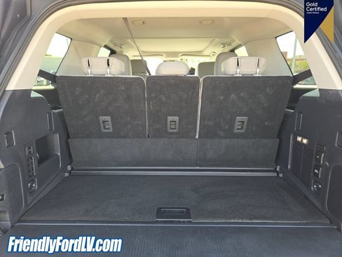 Certified 2025 Ford Expedition Active AWD/4WD image 18