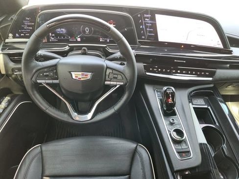 Used 2024 Cadillac Escalade Sport w/ LPO, ONYX Package AWD/4WD image 27