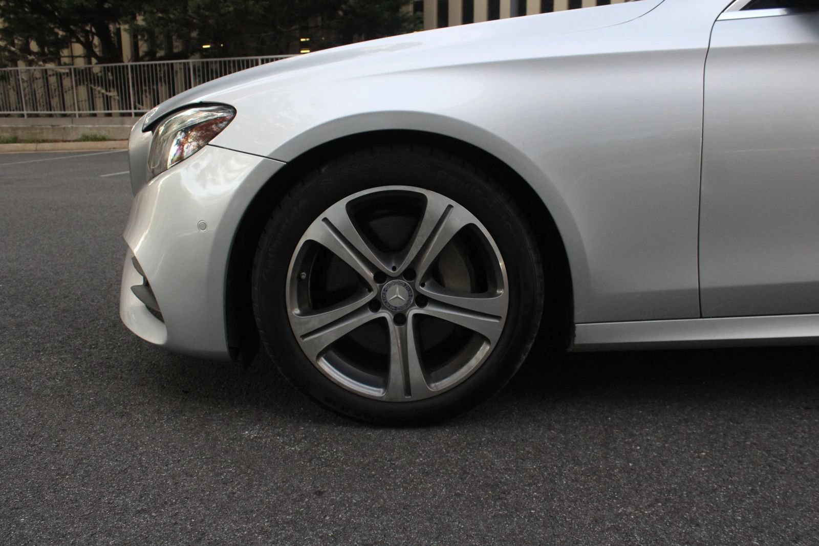 Used 2017 Mercedes-Benz E 300 4MATIC image 11
