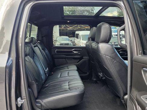 Used 2025 RAM 1500 Big Horn AWD/4WD image 32