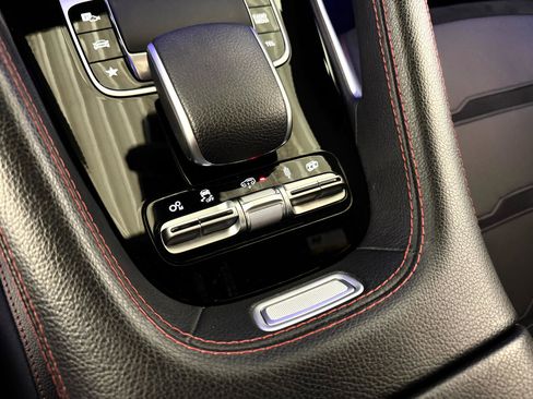 Used 2023 Mercedes-Benz GLE 53 AMG 4MATIC image 26