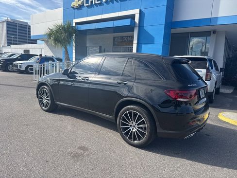 Used 2021 Mercedes-Benz GLC 300 image 5