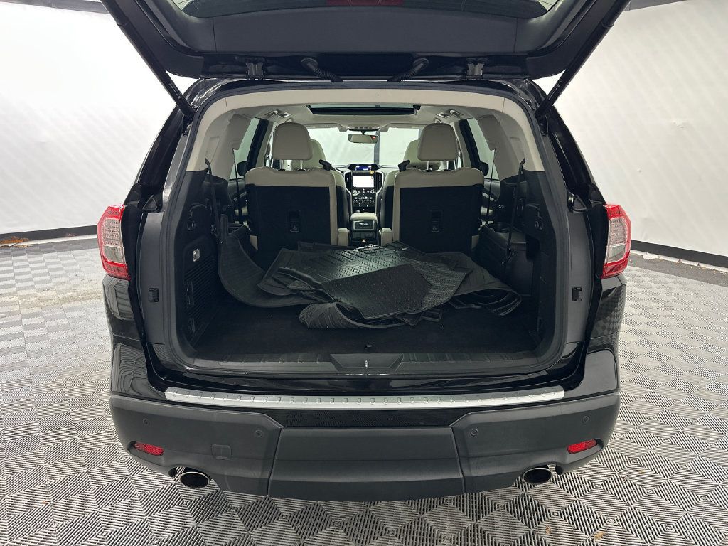 Used 2020 Subaru Ascent Limited w/ Technology Package AWD/4WD image 20