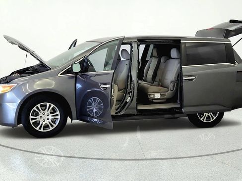 Used 2012 Honda Odyssey EX image 9