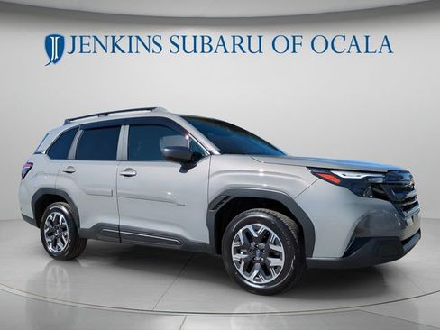 Used 2026 Subaru Forester Premium AWD/4WD image 9
