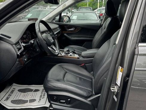 Used 2018 Audi Q7 3.0T Premium Plus w/ Premium Plus Package AWD/4WD image 10