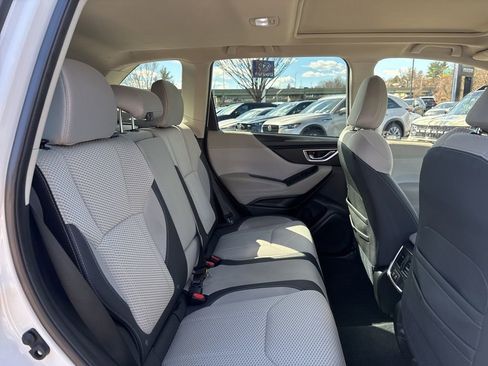 Used 2022 Subaru Forester Premium image 28