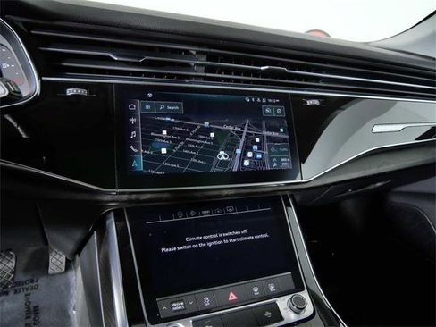 Used 2022 Audi Q8 Premium Plus image 19