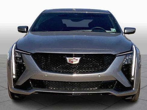 Used 2025 Cadillac CT5 Sport image 4