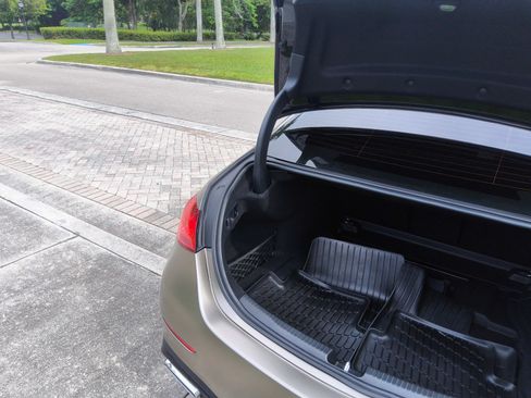 Used 2024 Mercedes-Benz C 300 Sedan image 61