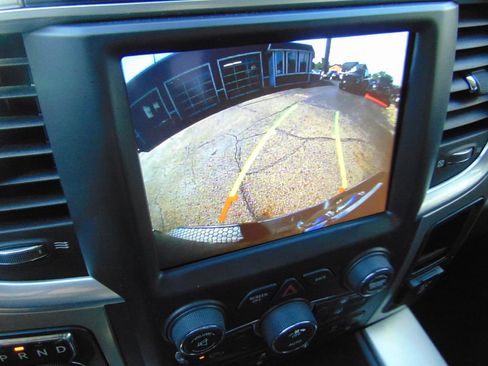 Used 2018 RAM 1500 Big Horn AWD/4WD image 18