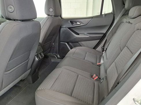 Used 2025 Chevrolet Equinox LT w/ Safety and Technology Package image 24