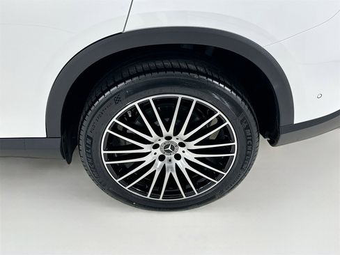 New 2026 Mercedes-Benz GLC 300 image 34