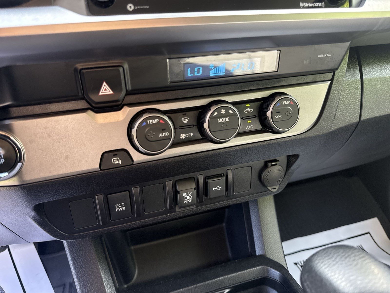 Used 2023 Toyota Tacoma SR5 RWD image 18