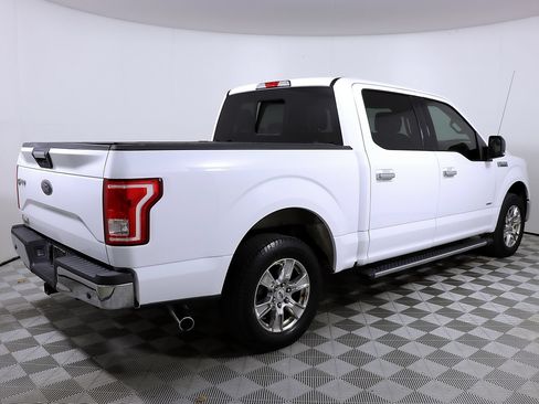 Used 2017 Ford F150 XLT w/ Equipment Group 302A Luxury RWD image 7