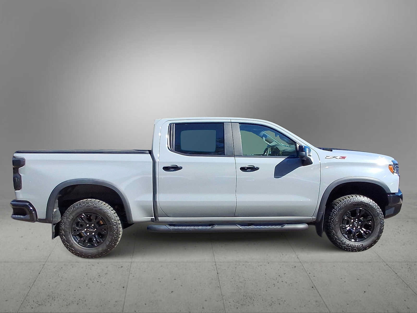 Used 2025 Chevrolet Silverado 1500 ZR2 w/ Technology Package AWD/4WD image 9
