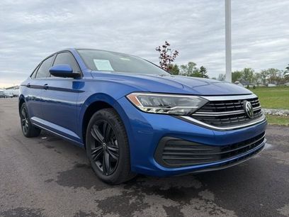 Used 2024 Volkswagen Jetta SE