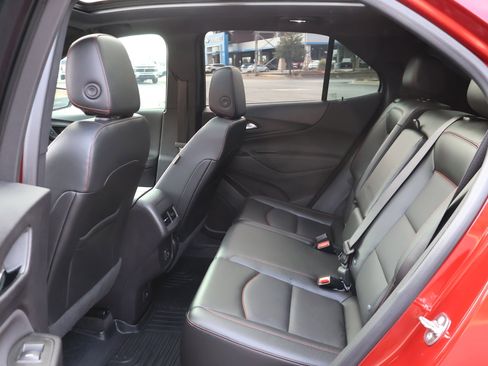 Used 2024 Chevrolet Equinox RS w/ RS Leather Package image 24