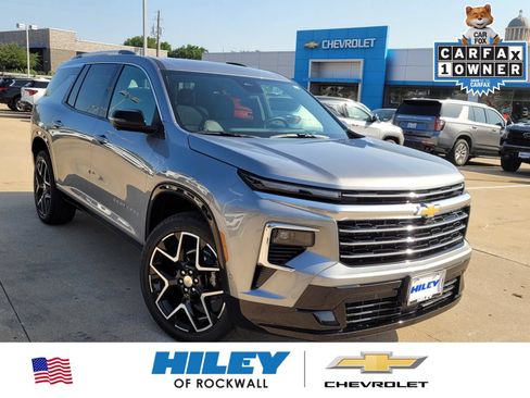 Used 2026 Chevrolet Traverse High Country AWD/4WD image 1
