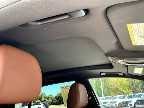 Used 2025 Audi Q8 Premium Plus w/ Premium Plus Package image 22