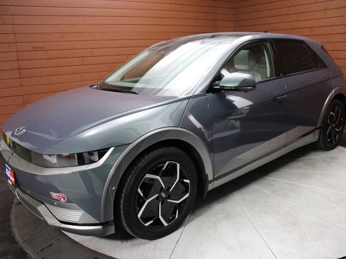 Used 2024 Hyundai Ioniq 5 Limited image 61