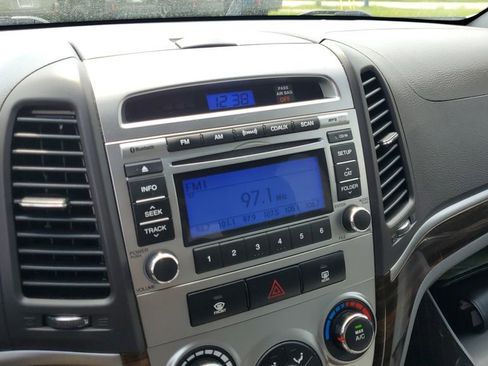 Used 2012 Hyundai Santa Fe GLS AWD/4WD image 12