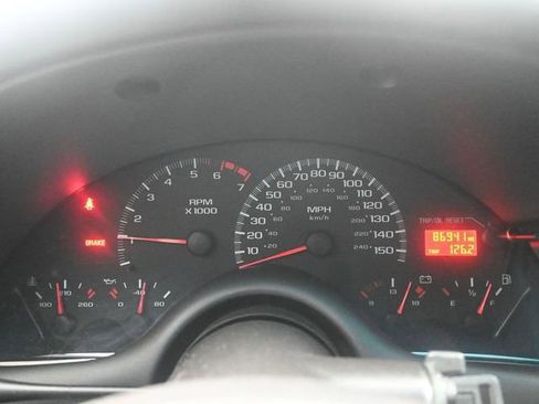 Used 2002 Chevrolet Camaro Z28 image 11