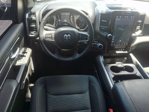 Used 2025 RAM 1500 Big Horn AWD/4WD image 11