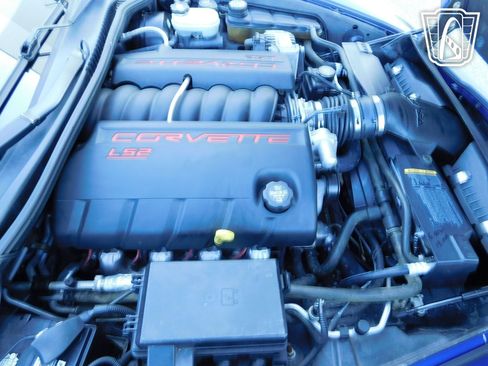 Used 2005 Chevrolet Corvette Coupe w/ Preferred Equipment Group RWD image 36