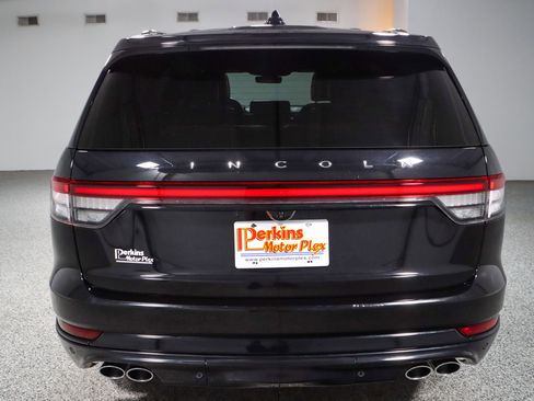 Used 2025 Lincoln Aviator Reserve w/ Jet Appearance Package AWD/4WD image 8