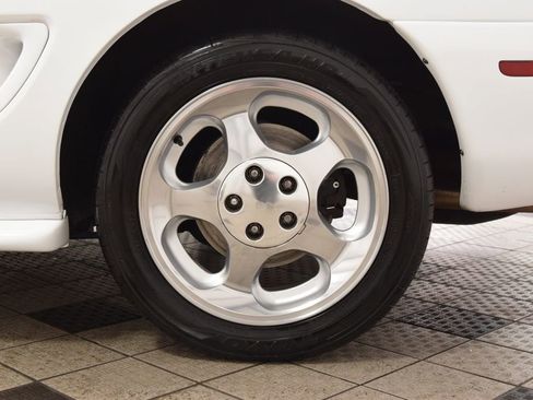 Used 1994 Ford Mustang Cobra RWD image 26