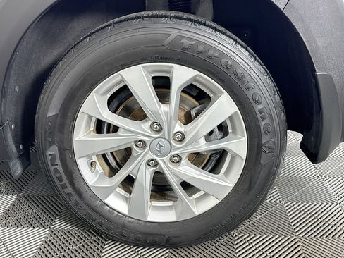 Used 2021 Hyundai Tucson SE FWD image 35