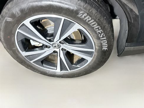 Used 2024 Lexus RX 350 Premium w/ Accessory Package (Z1) image 11