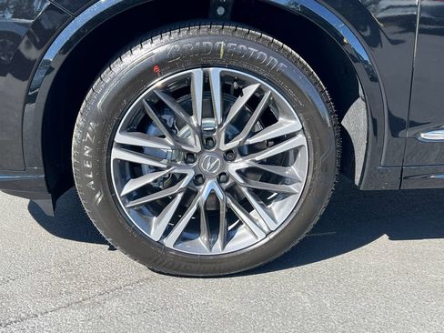 Used 2026 Acura MDX SH-AWD w/ Advance Package image 6