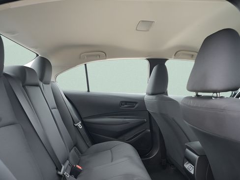 Used 2025 Toyota Corolla LE FWD image 14