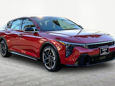 Used 2025 Kia K4 GT-Line w/ GT-Line Sunroof Package FWD image 6