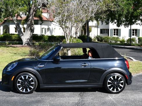 Used 2024 MINI Cooper S w/ Signature Upholstery Package FWD image 33