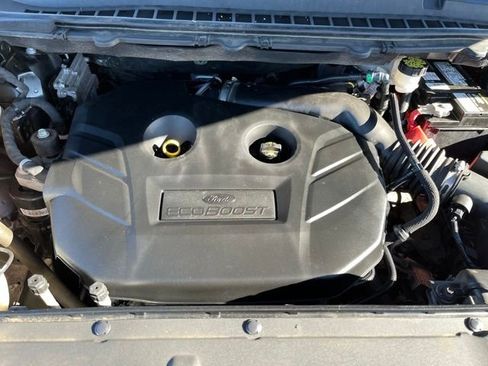 Used 2018 Ford Edge Titanium w/ Equipment Group 301A image 26