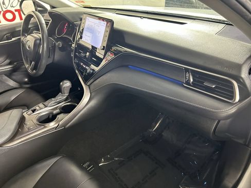 Used 2023 Toyota Camry XSE FWD image 26