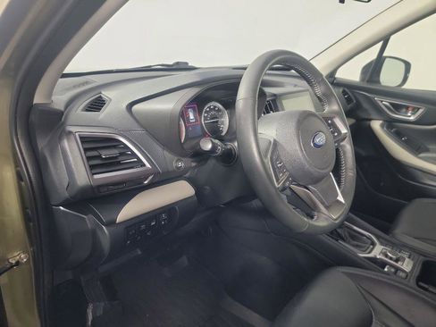 Used 2023 Subaru Forester Limited image 17