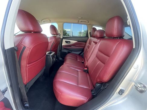 Used 2018 Nissan Murano S FWD image 28