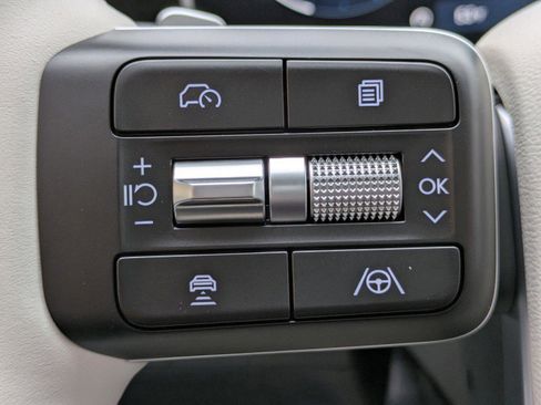 Used 2025 Hyundai Santa Fe Calligraphy image 21