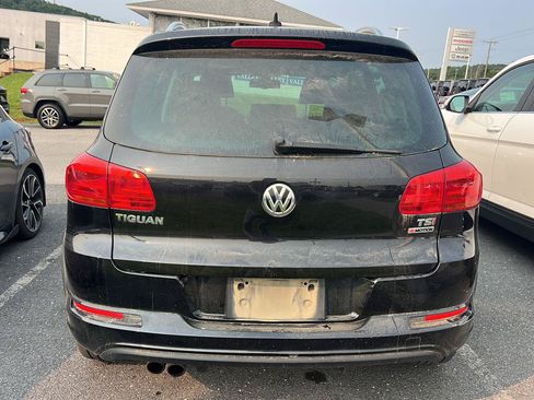 Used 2017 Volkswagen Tiguan Sport AWD/4WD image 3