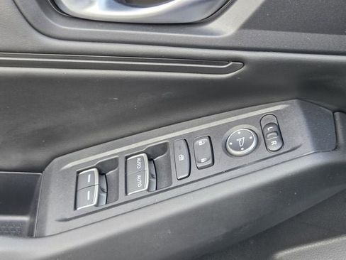 Used 2025 Honda Accord SE image 27