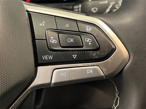 Certified 2024 Volkswagen Taos S image 21