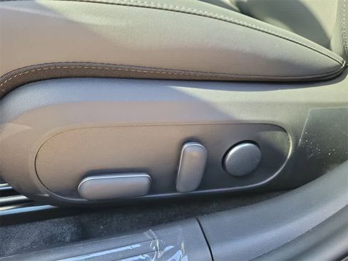 New 2025 Hyundai Ioniq 6 SEL image 19